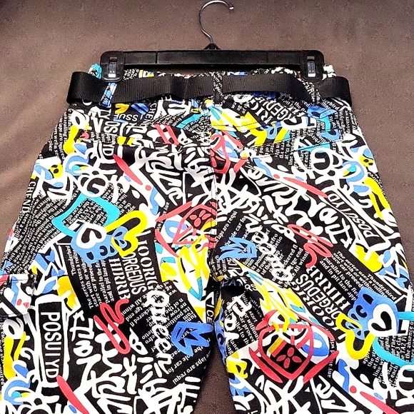 Graffiti jogger pants w/ belt - Picture 7 of 9
